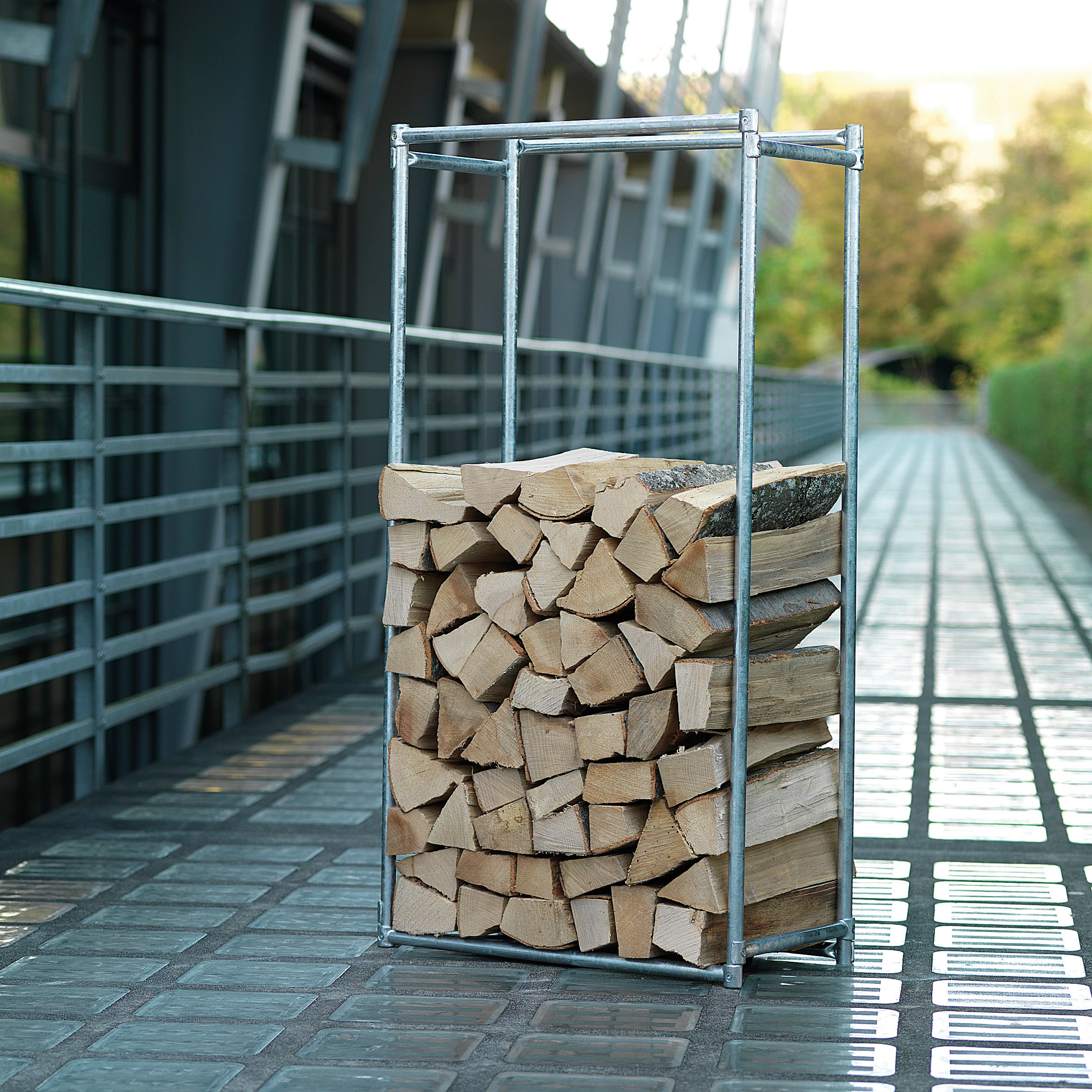 Schaffner DEPOSITO Fiberglas Stehtisch – Bild 2